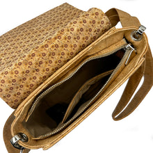 Load image into Gallery viewer, 4 in 1 Cork Crossbody Bag With Changeable Flaps