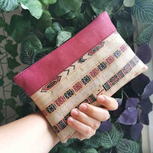 Load image into Gallery viewer, Cork Purse -  Ethnic Plum